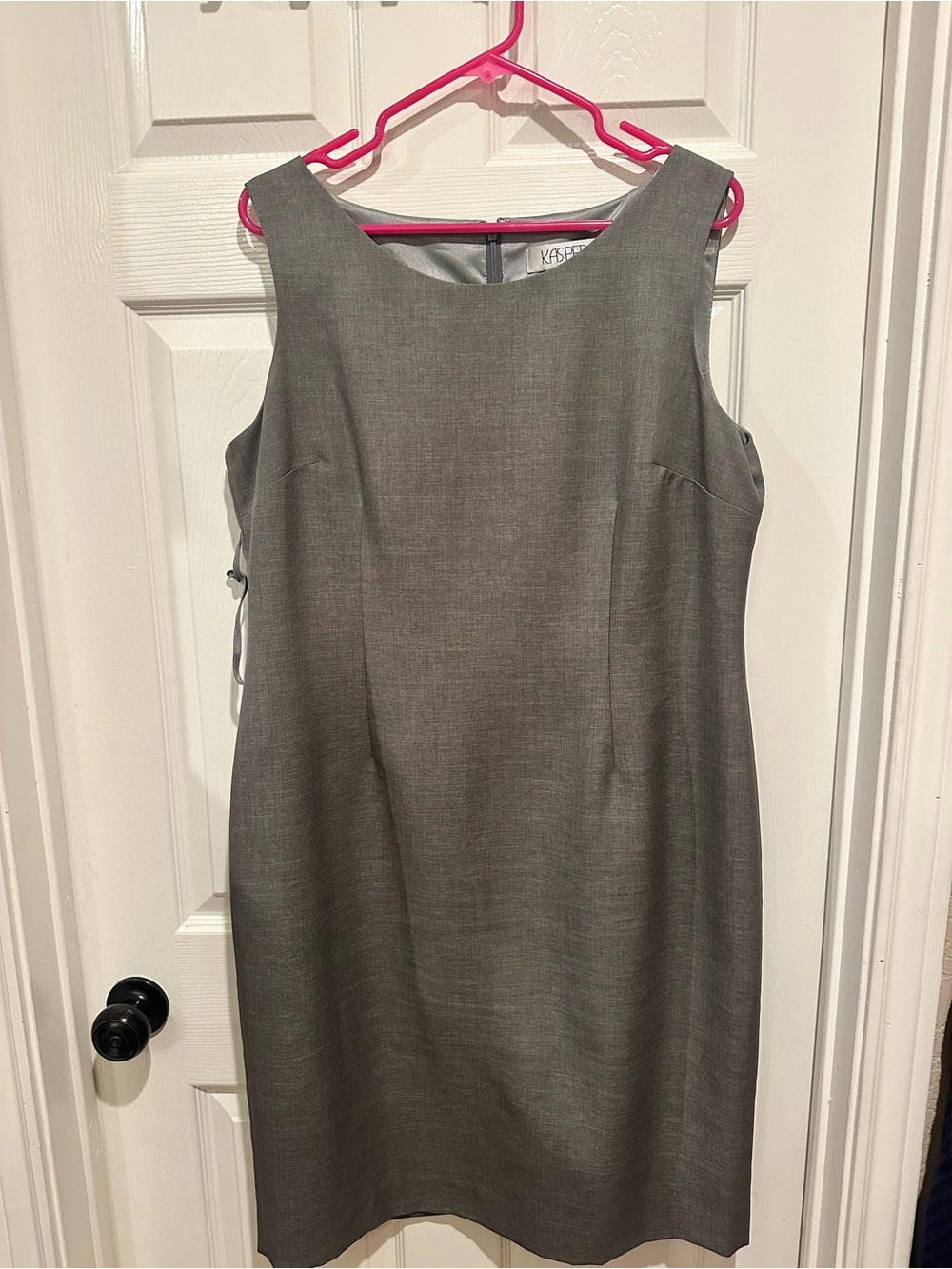 Kasper Sleeveless Gray Sheath Dress